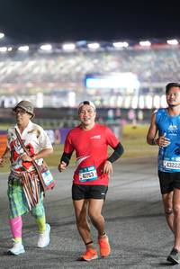 BIB: 41753, 43222
                            <button type="button" onclick="openModal(19601992)" class="btn btn-primary btn-sm float-right btn-popup" data-toggle="modal" data-target=".modal-high-quality">
                        <i class="fas fa-shopping-cart"></i> Add to Cart
                    </button>
                                            <button type="button" onclick="isThisMe(19601992, true)" class="btn btn-success btn-sm float-right btn-popup btn-isme hidden" data-toggle="tooltip" data-placement="bottom" title="นี่คือรูปของคุณใช่ไหม คลิกที่นี่เพื่อเอาเข้าอัลบั้ม">
                        <i class="fas fa-plus"></i> Add to album
                    </button>
                    <button type="button" onclick="isThisMe(19601992, false)" class="btn btn-warning btn-sm float-right btn-popup btn-isnotme hidden">
                        <i class="fas fa-ban"></i> Remove from album
                    </button>